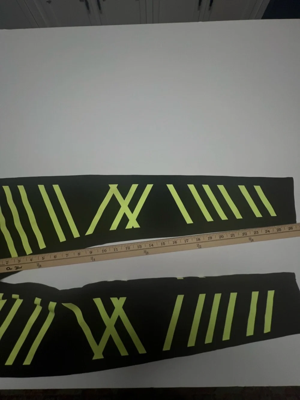 ALO YOGA High Waist Leggings Black Neon Yellow Striped Athletic Pants Size M‎